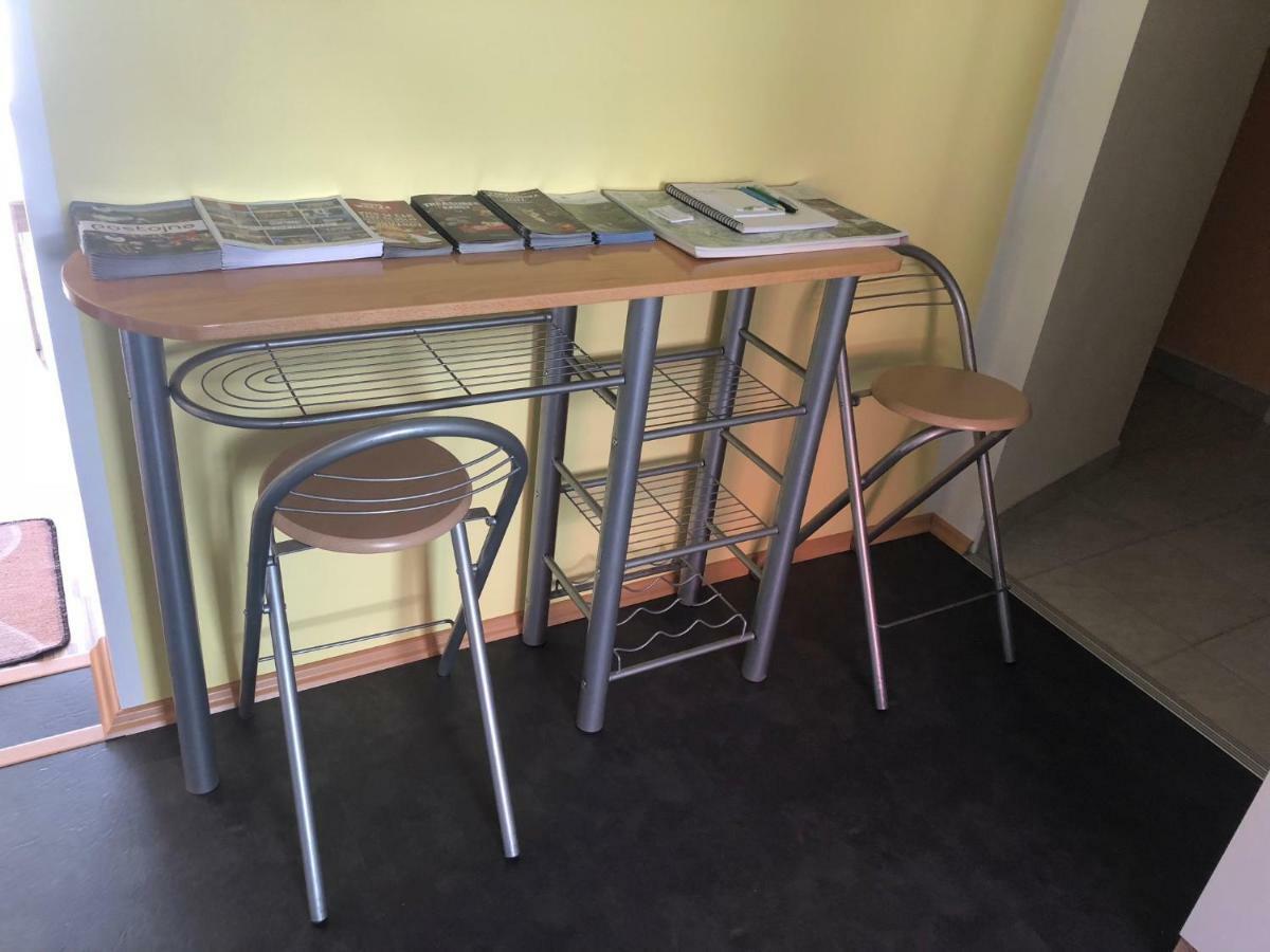 Apartma Mahnic Postojna Extérieur photo