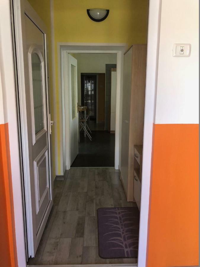 Apartma Mahnic Postojna Extérieur photo