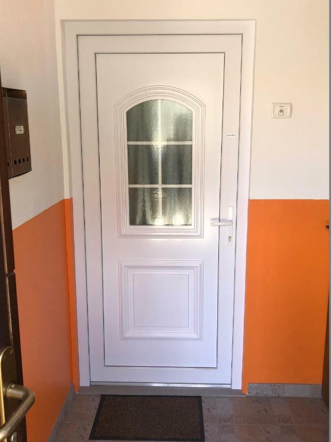 Apartma Mahnic Postojna Extérieur photo